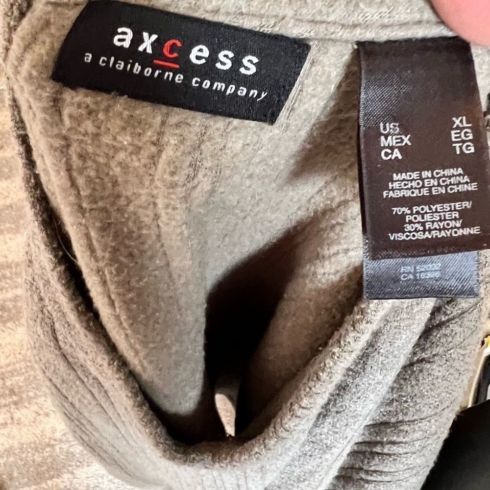 Axcess Sweater‎ - Picture 5 of 5